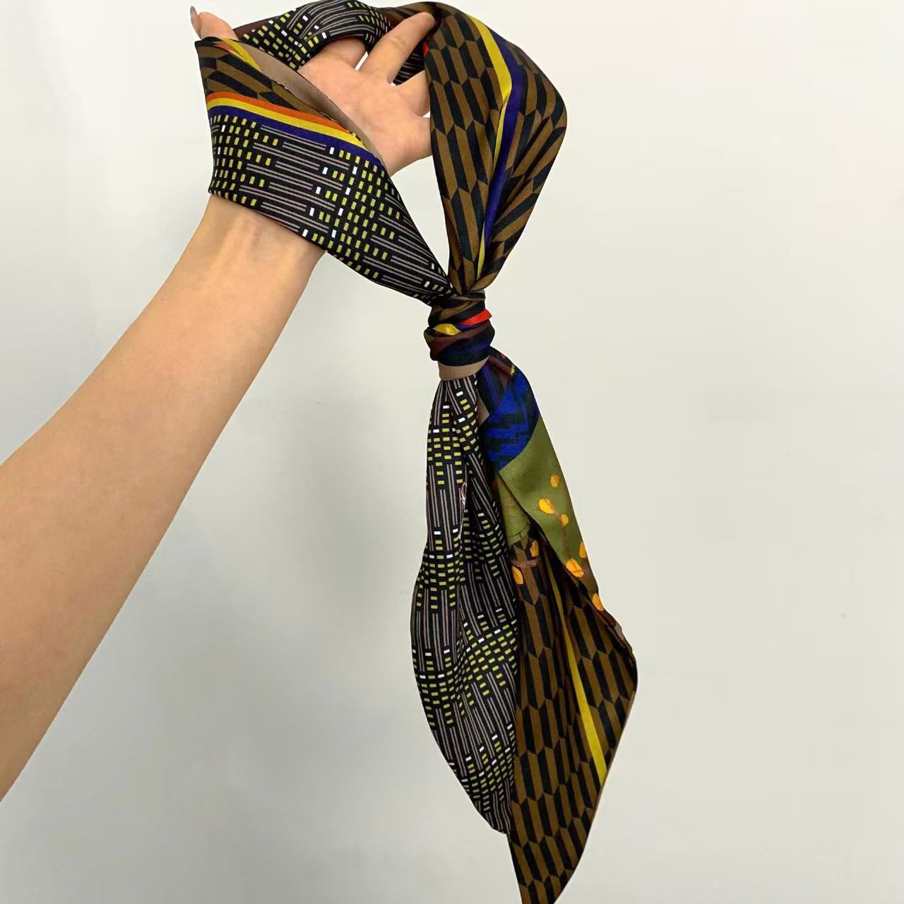 Luxury Print Long Hair Ribbon  - огляд і ціна Head Wrap Turban